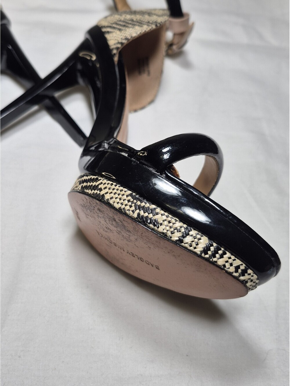 Badgley Mischka by Mark James Ritchie Platform Sz 7.5 Ankle Strap Heels $240 - Picture 9 of 9